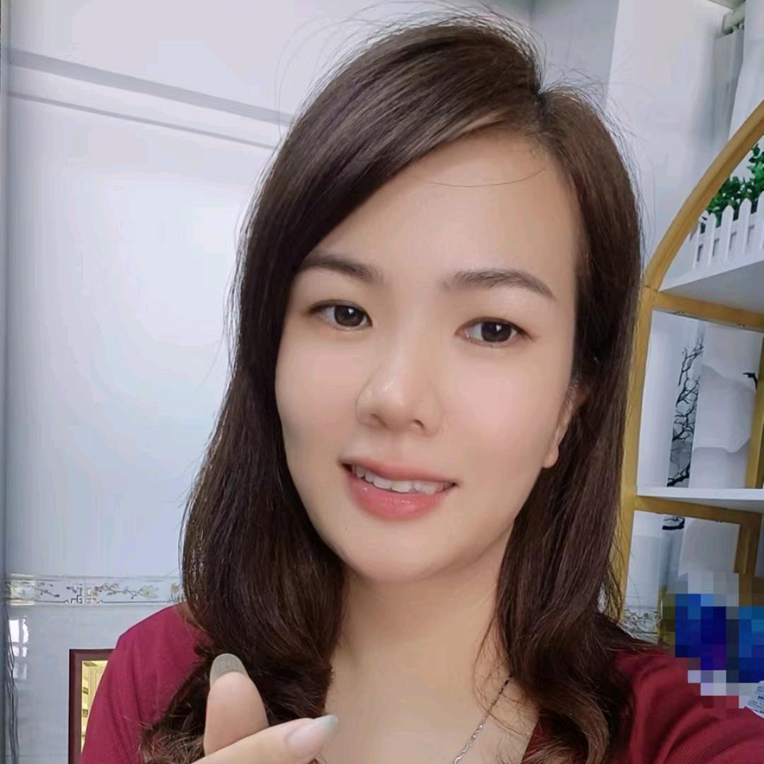 孔结芳百货店的