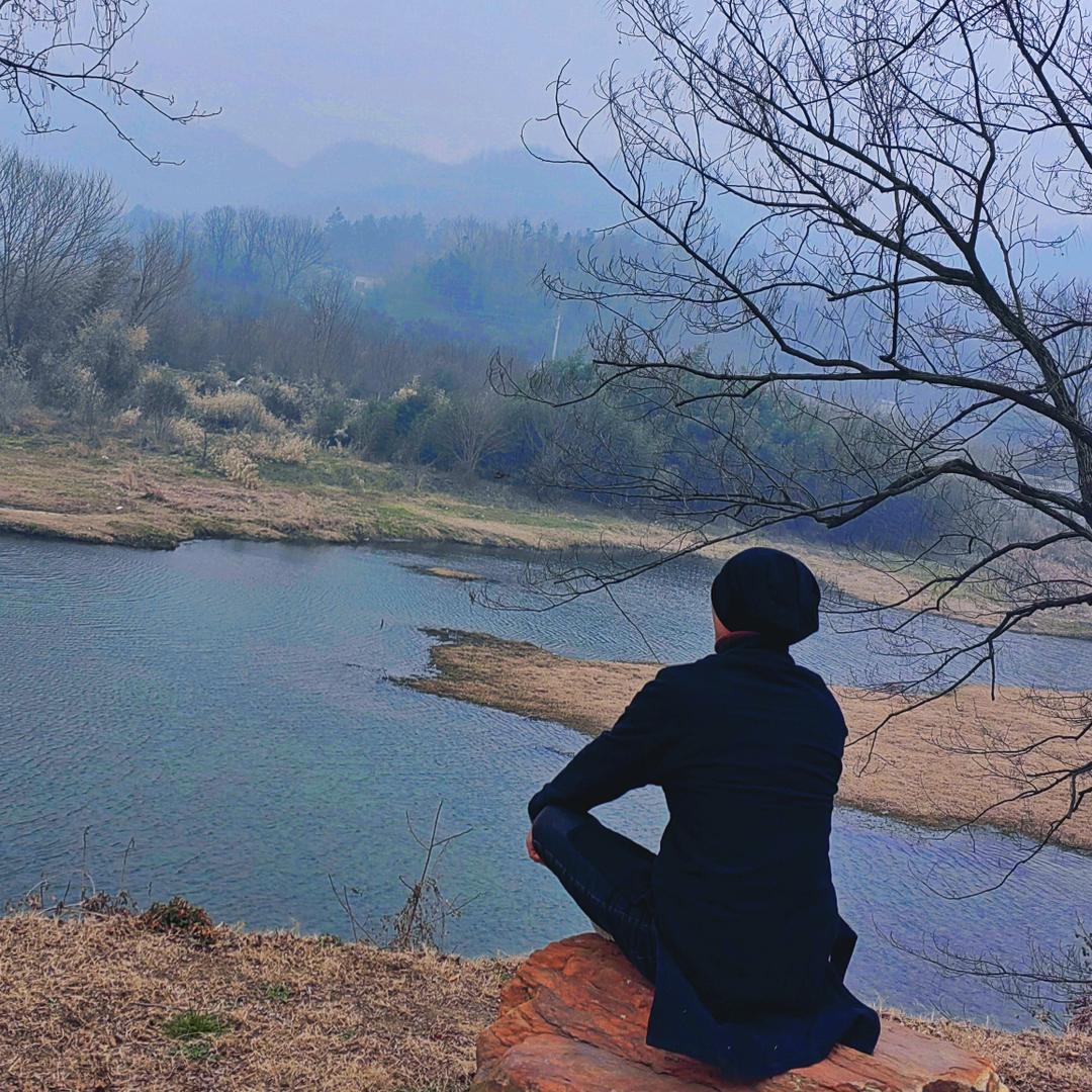 厚山闲居