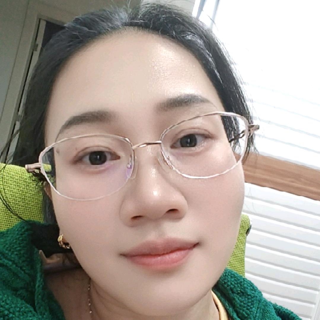 一叶知秋（努力涨粉中(๑><๑））