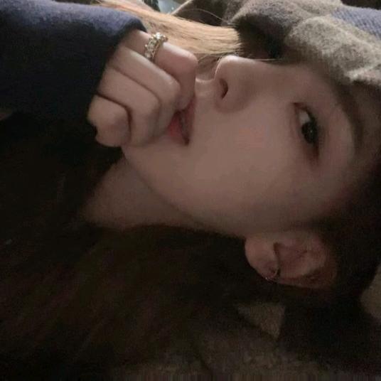 知永季.