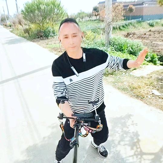 俊哥🎤(户外走播)