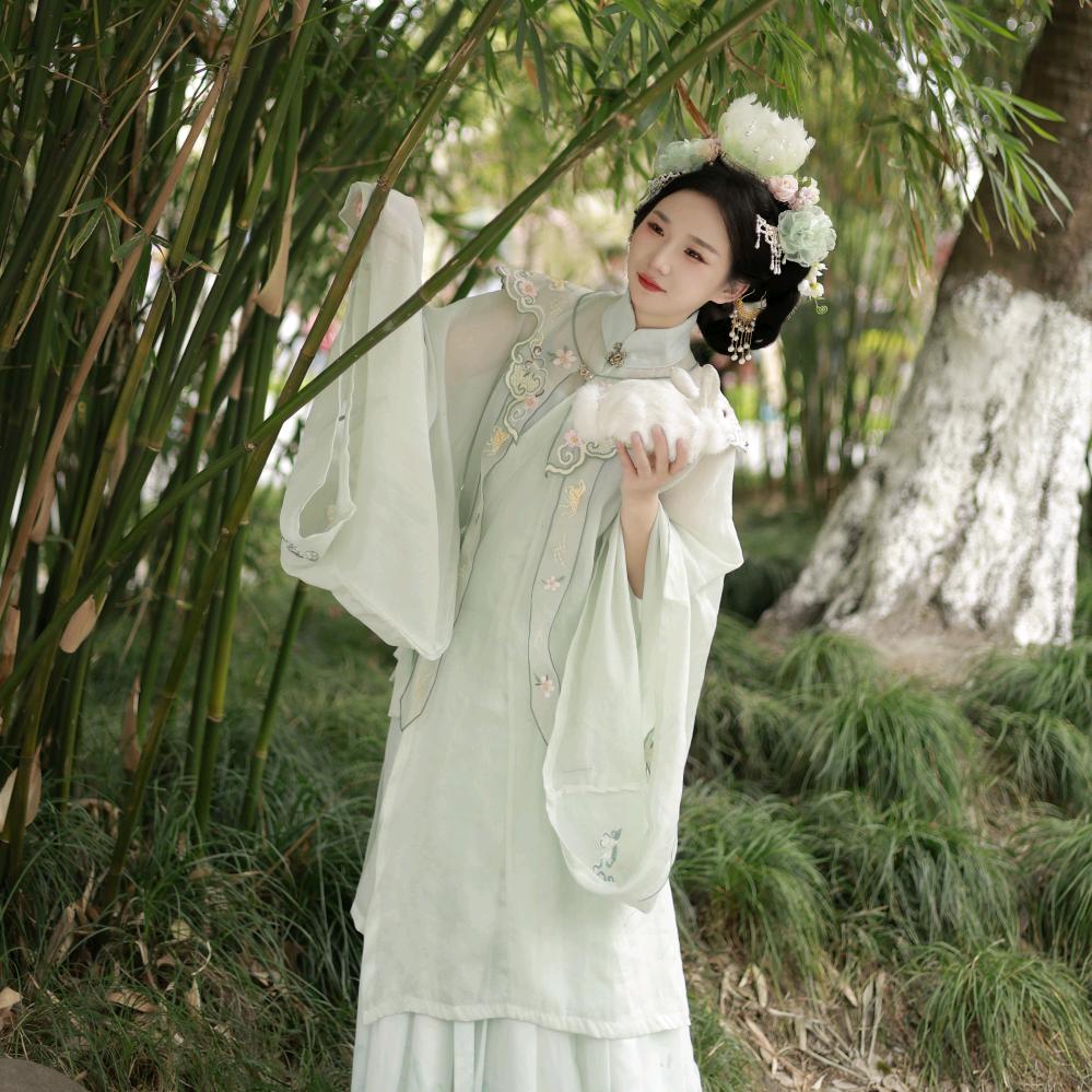 小玉服务中心（个体工商户）