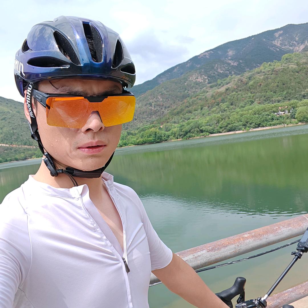 银发飙车仔（骑行生活）