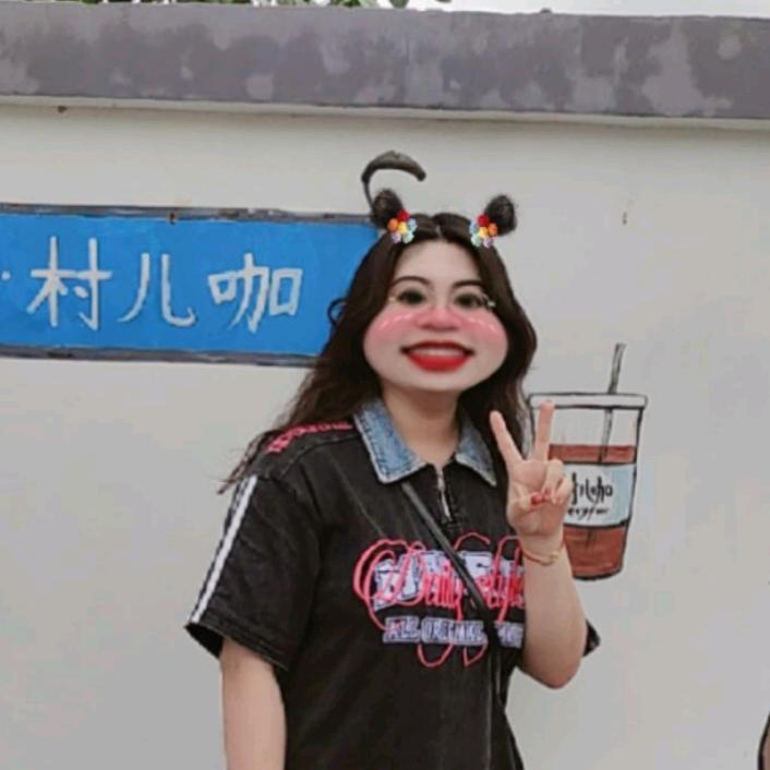 潘潘疯啦！！！