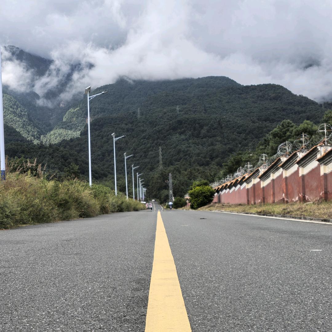 万般努力出人头地