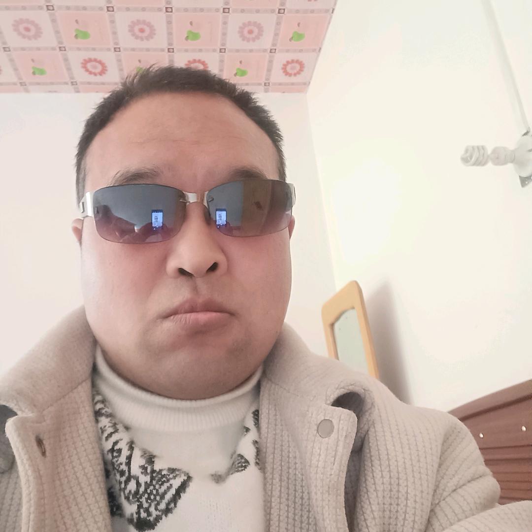 帅哥喜欢美女！