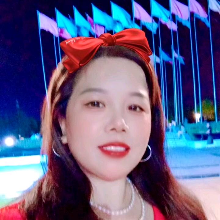 邹月霞我爱我一家人