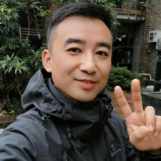 冯亿