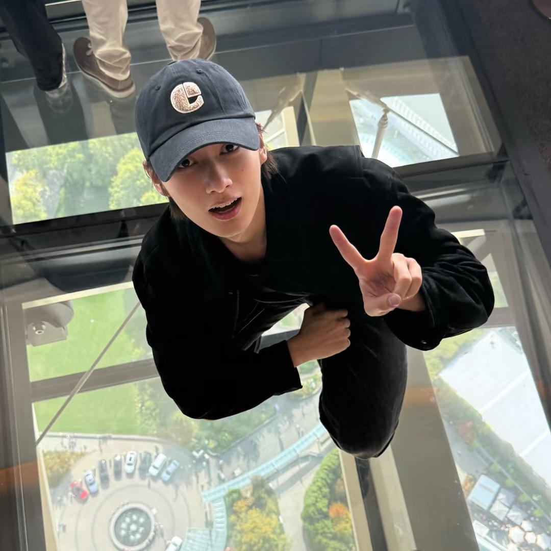 哈哈哈哈哈哈哈哈黑