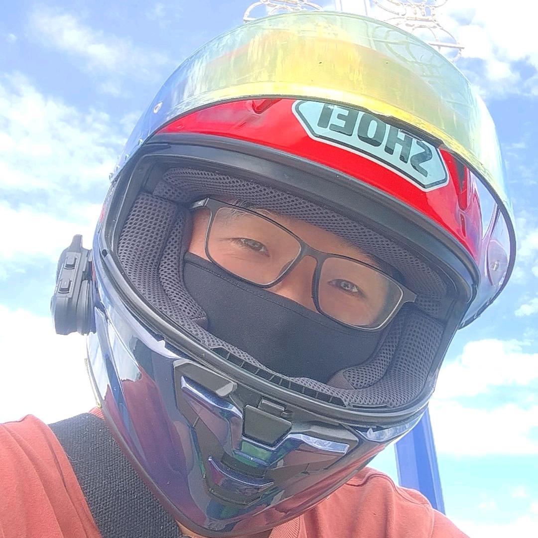 狭路相☞冯↹勇者胜