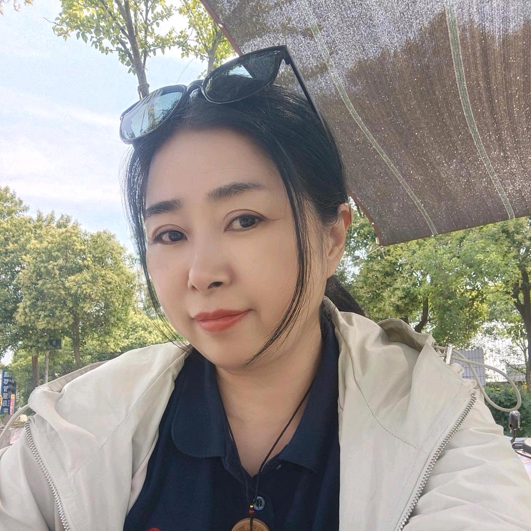 许昌豫翼未来无人机培训基地神仙姐姐