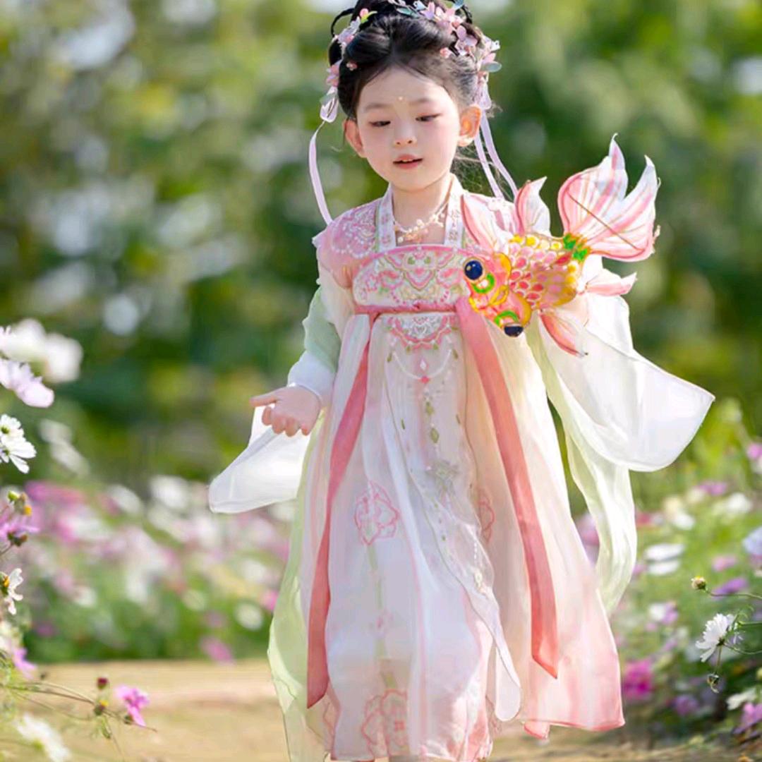 沐兮汉服店