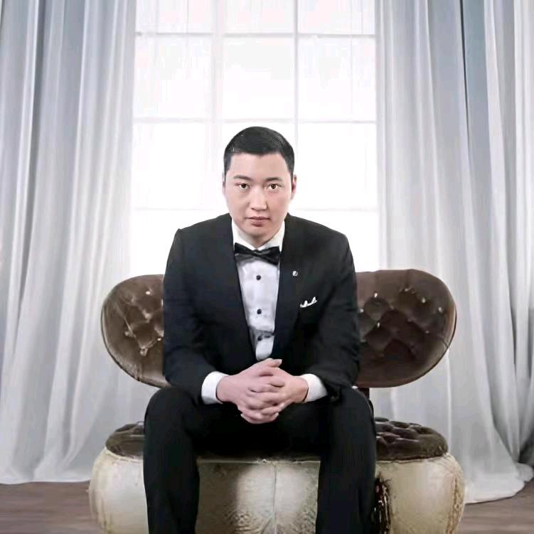 何律~逸缇秀商贸