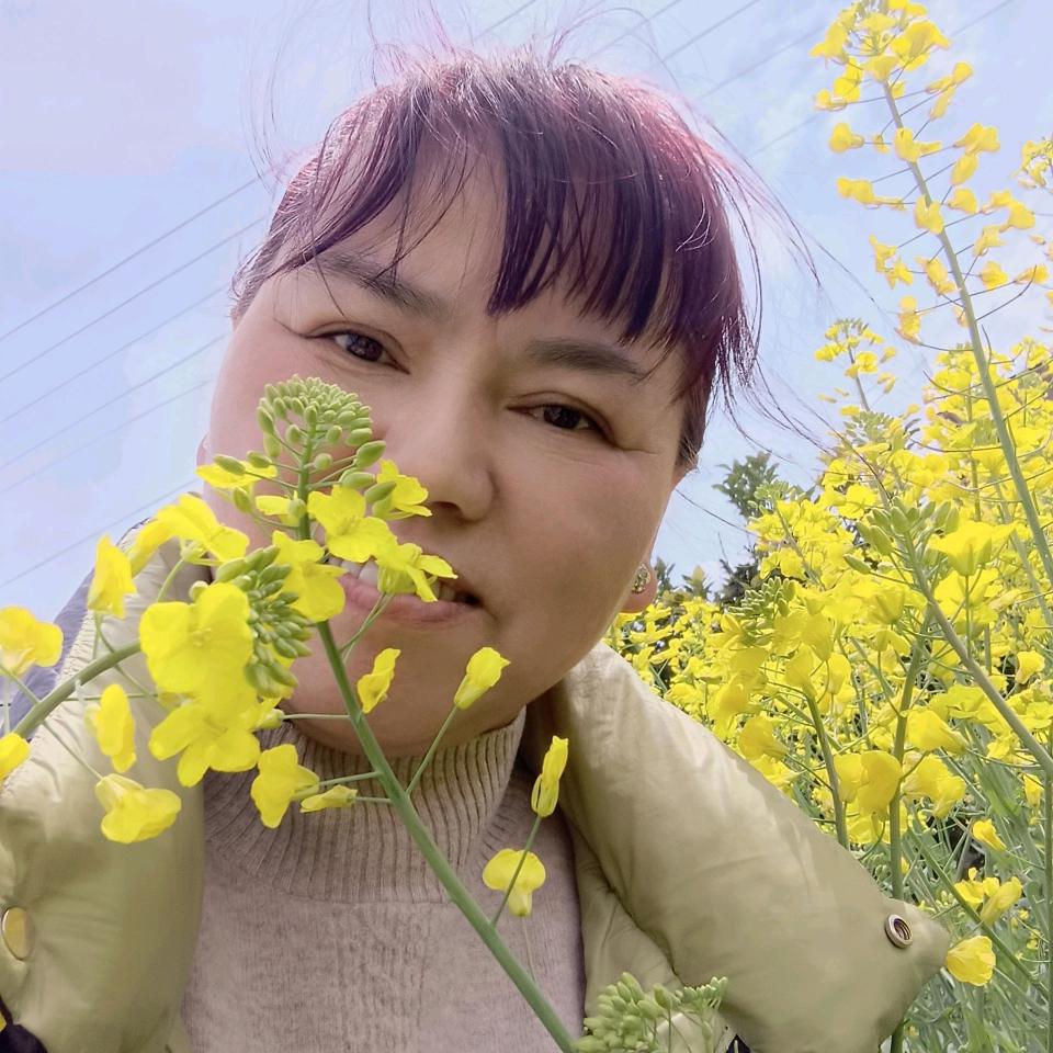 青青河边草