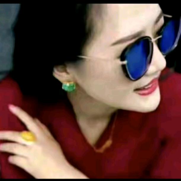 美丽的开心果，大号🙏🇨🇳