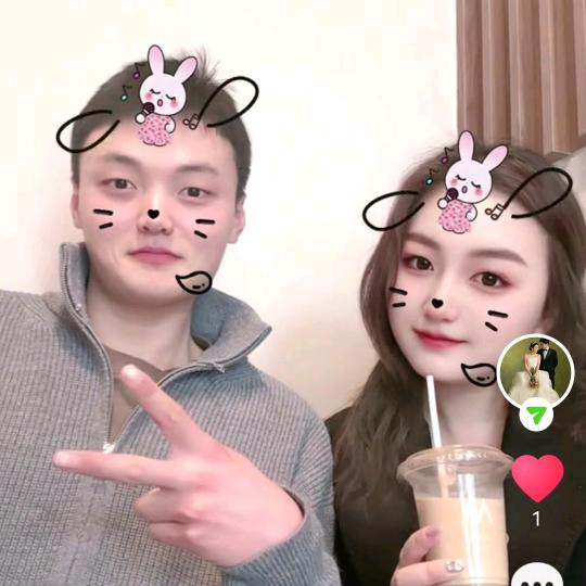 平安健康一家人