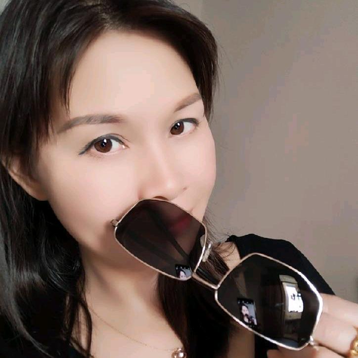 锦儿 （下午3.35手势舞）