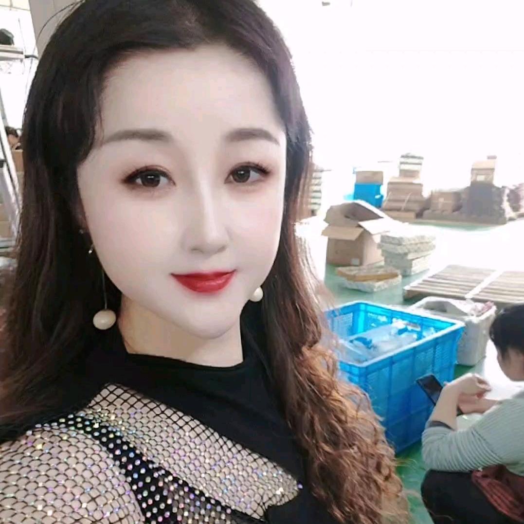 余生好好爱自己。