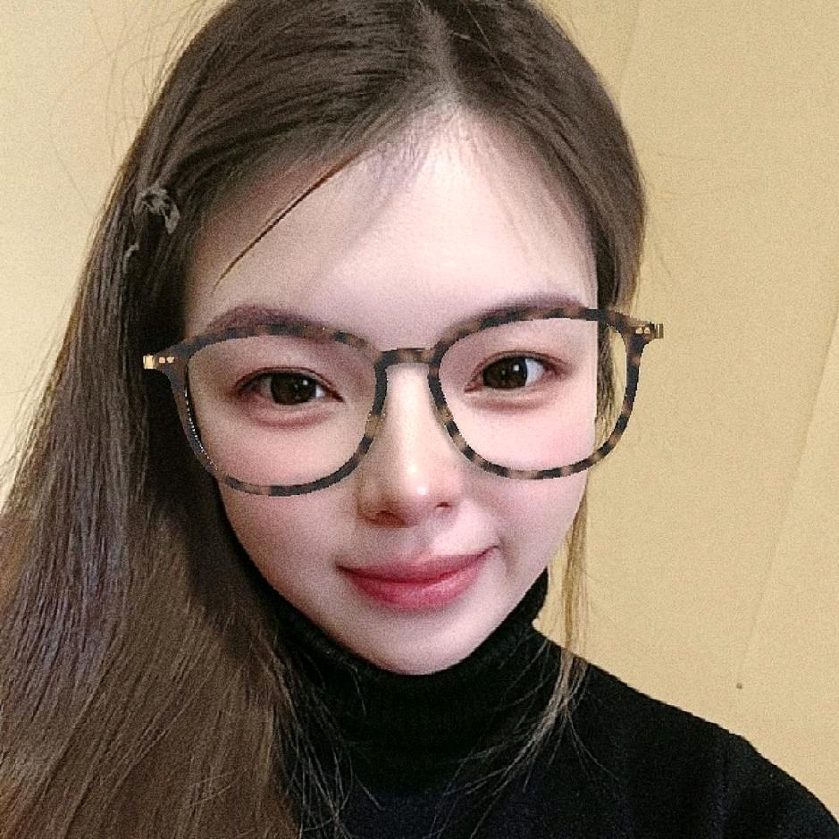 李小洁