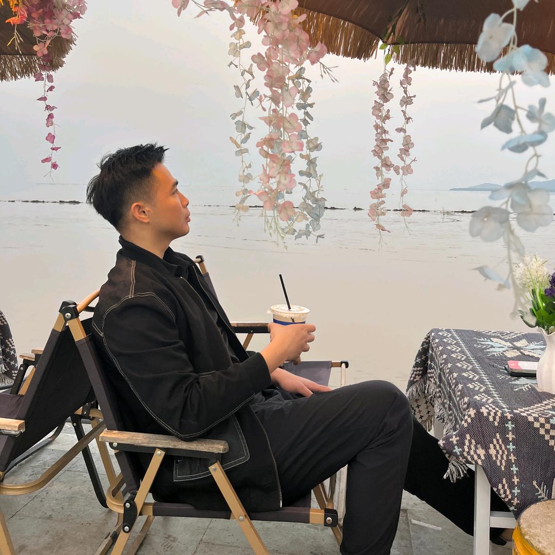 汽车搬运工陆经理