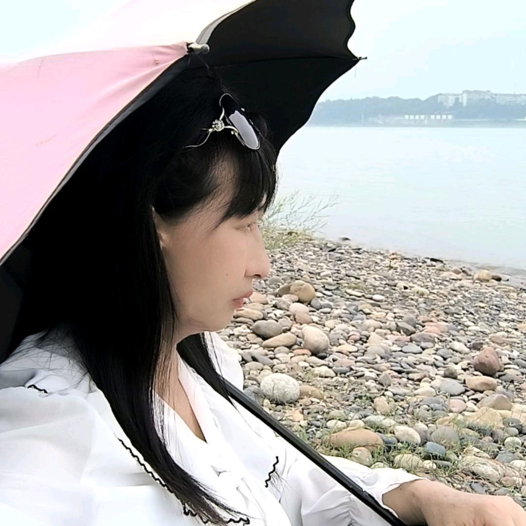 铿锵玫瑰🎤