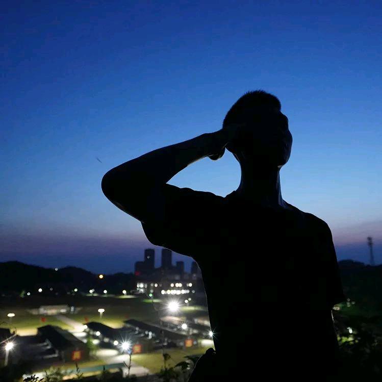 ༼ཽ༉ꫛ小人物