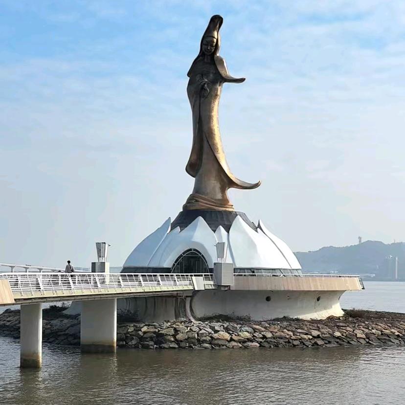 太原鑫辉汽车销售有限公司