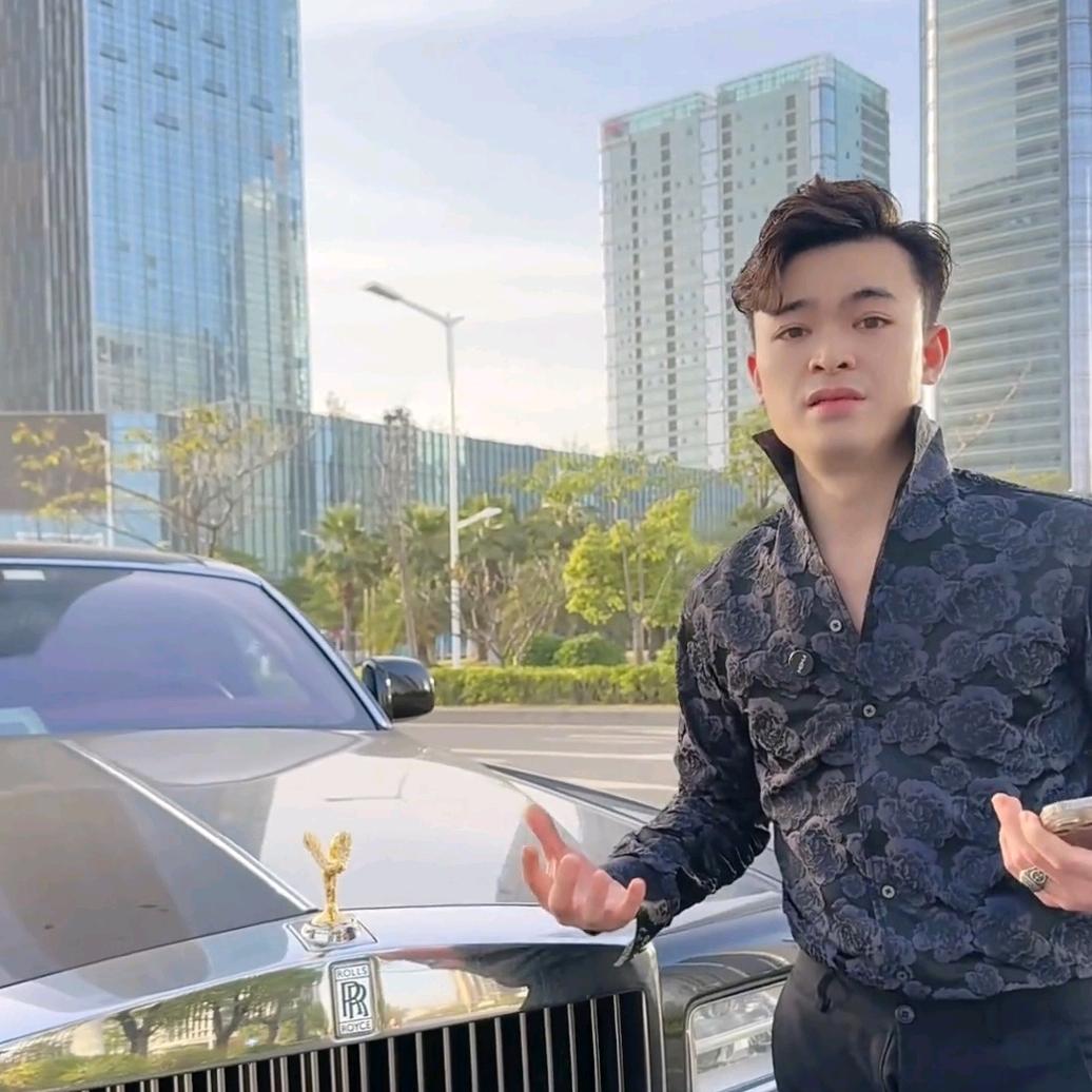 晨泉何胜强—玛俪雅顿