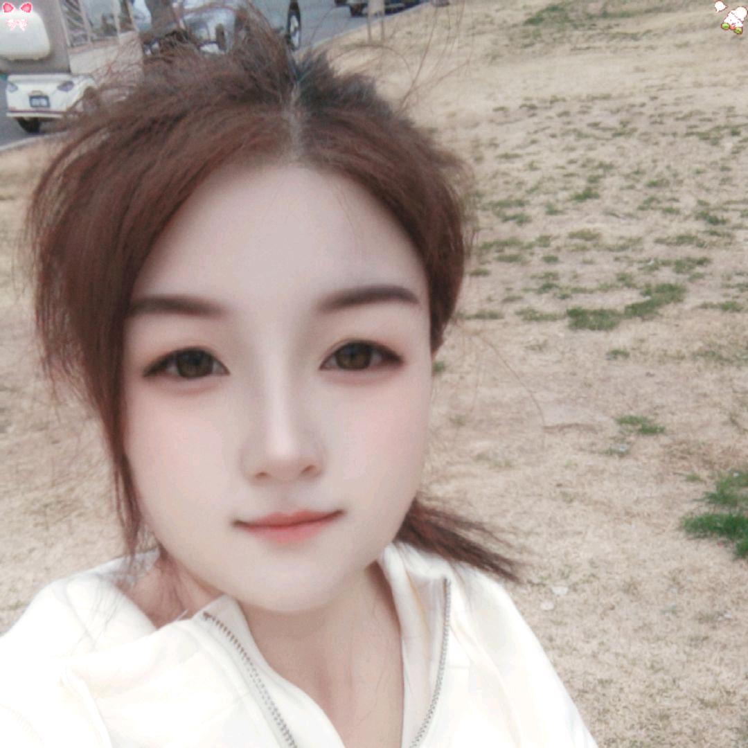 阳光下的灿烂