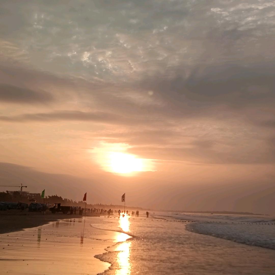 六月的天六月的雨