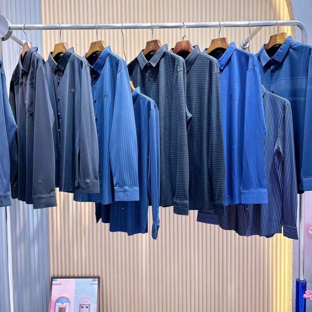 黄漂亮商务男装2号