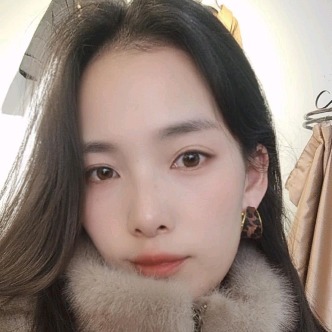 睢宁县梁集镇时尚衣阁服装店