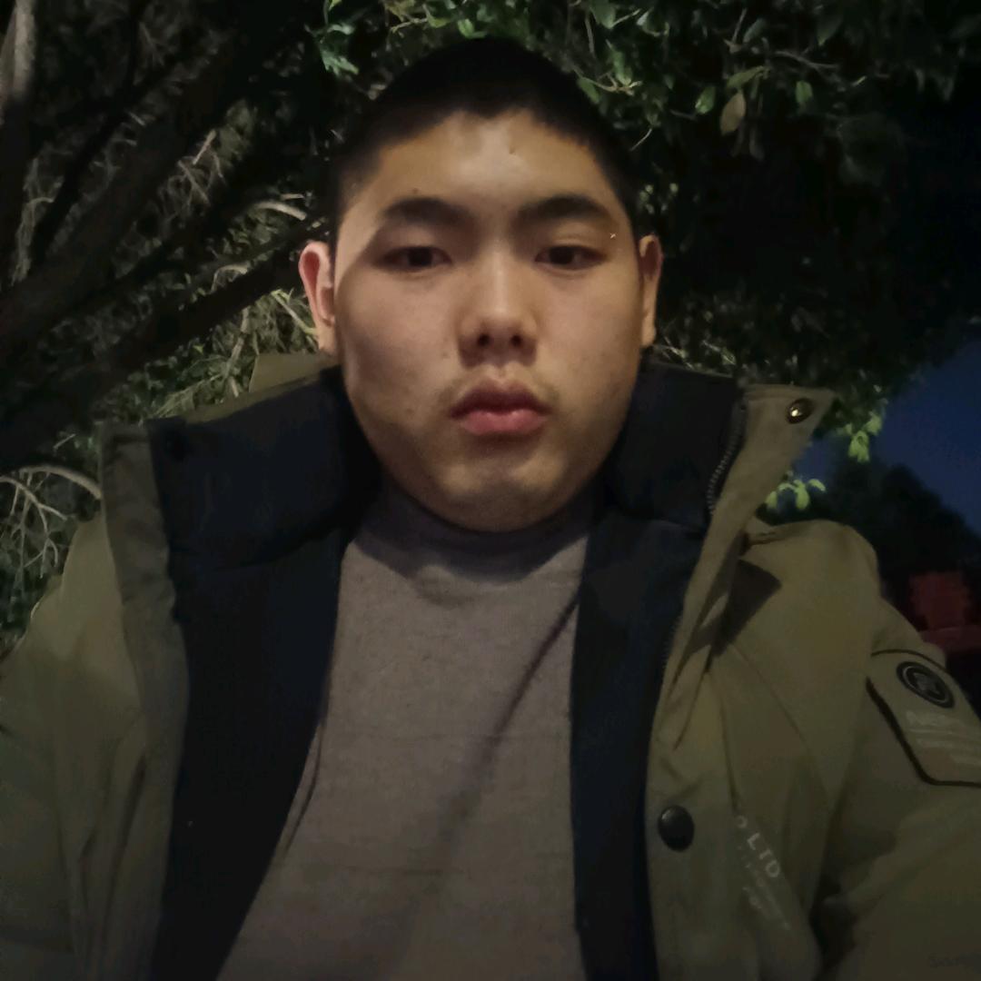 超帅的学校管理副班长