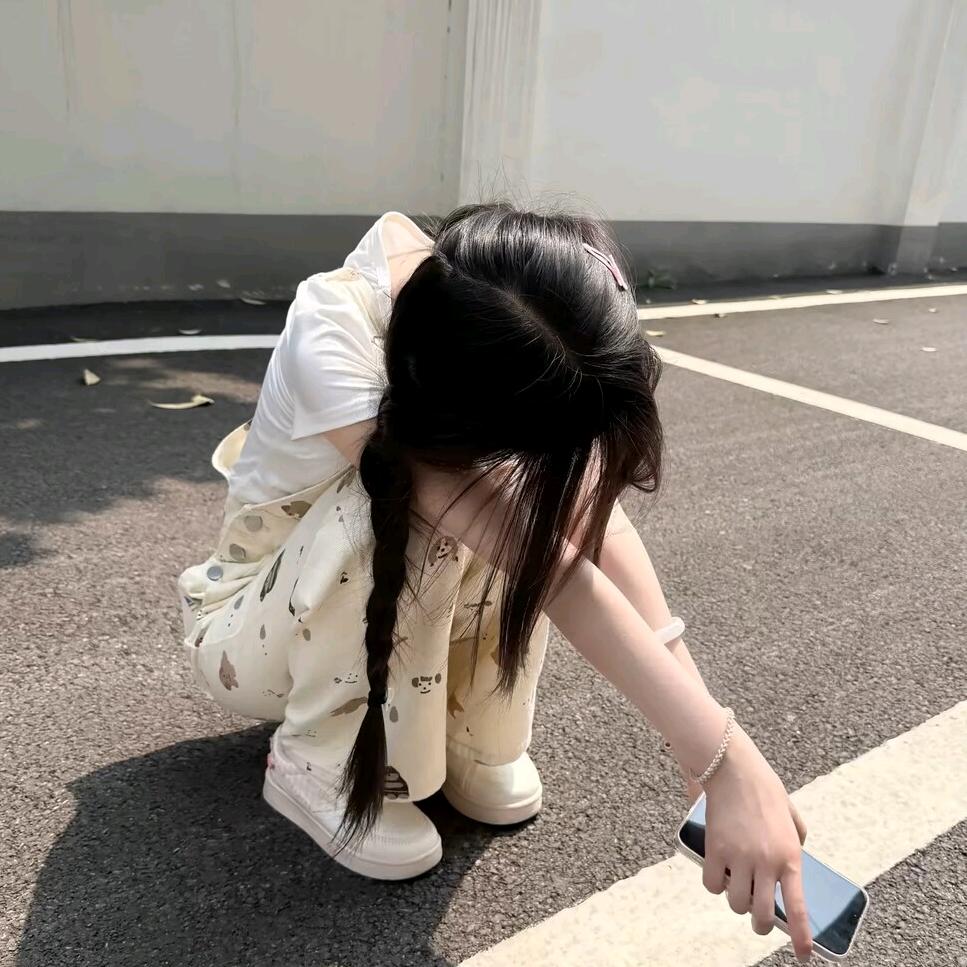 ᅟᅟ.
