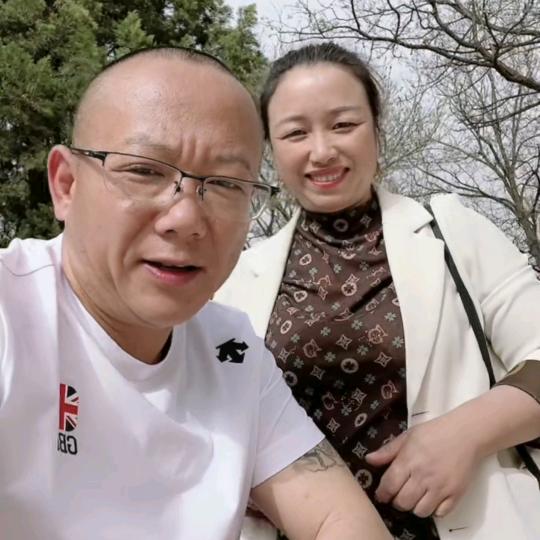 馋嘴波哥