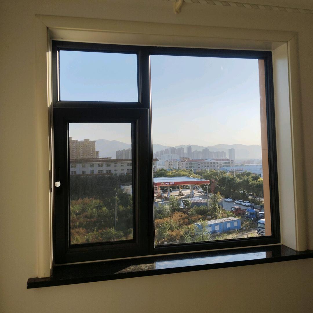 门窗小张