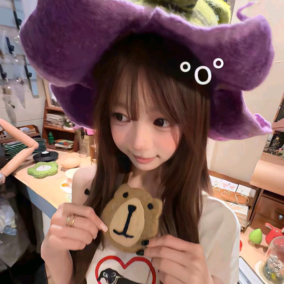 o猫᳐ ੭