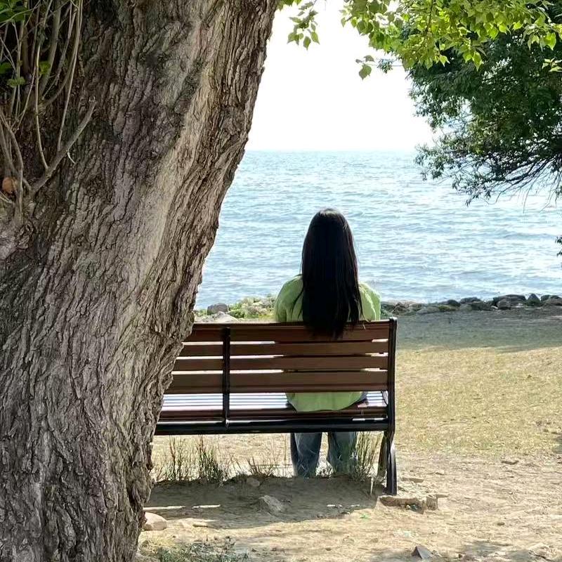 建娜装 饰承接室内外装修.现浇花瓶彩钢搭