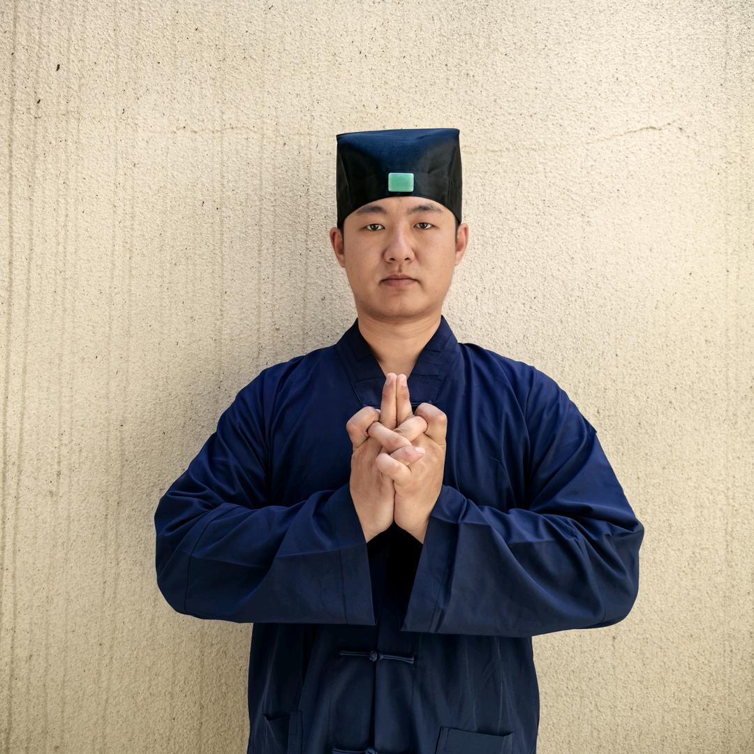 隐修-天红