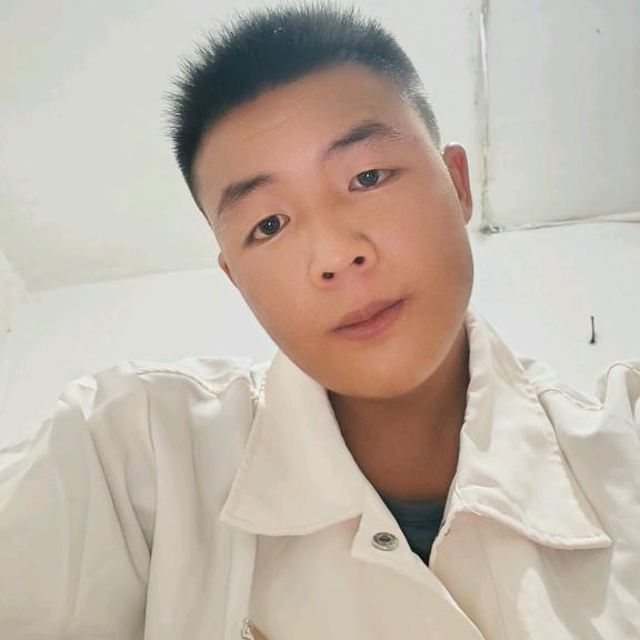 凰来自威宁