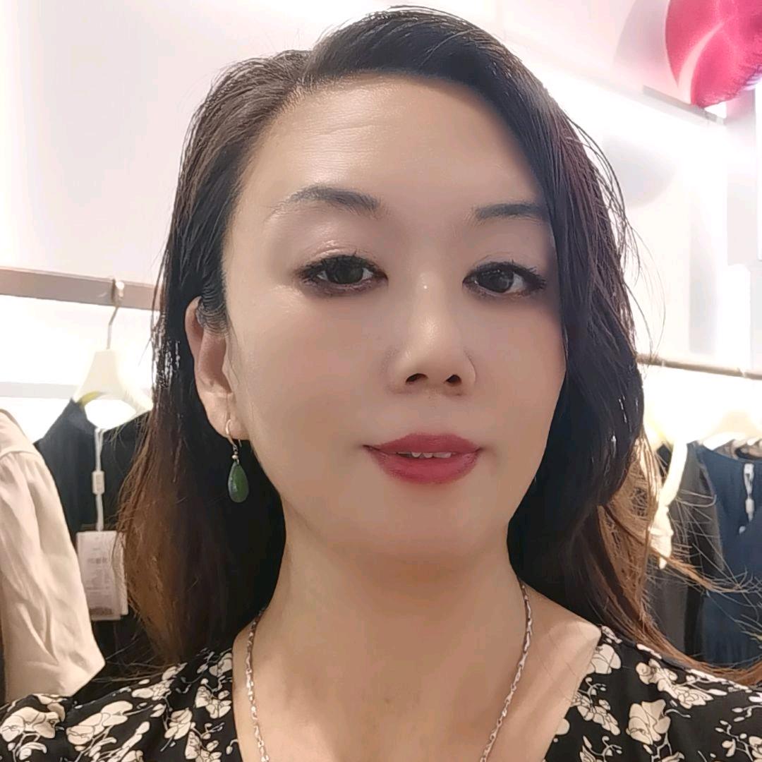 长发飘逸（珊珊）