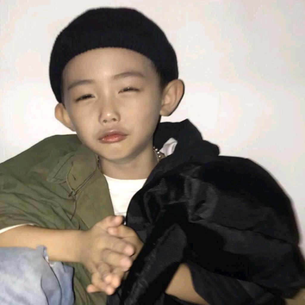 𝗛𝗮𝗽𝗽𝘆𝗯𝗶𝗿𝘁𝗵