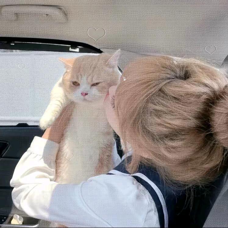 四月