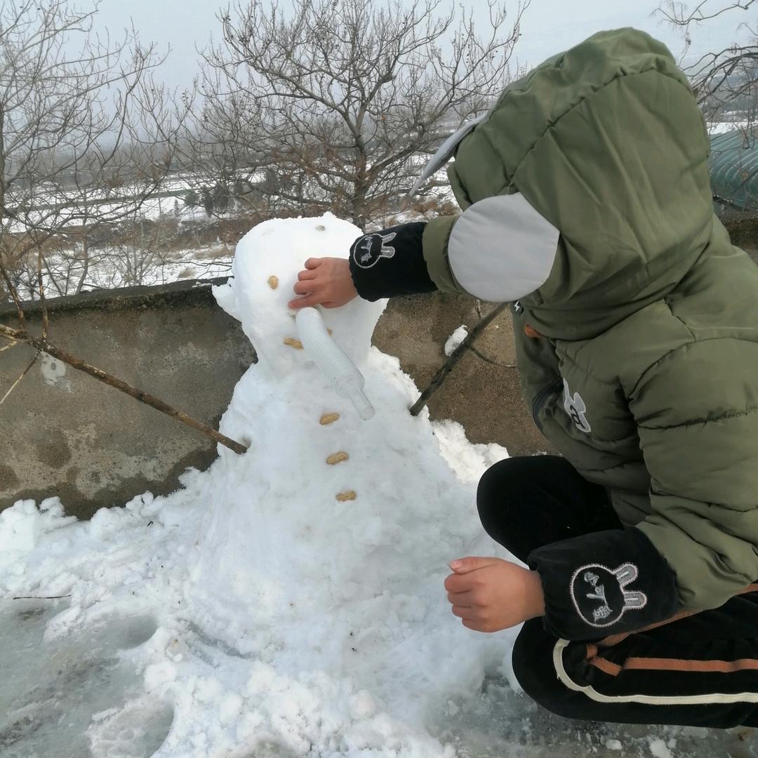 小趴菜带娃玩王者