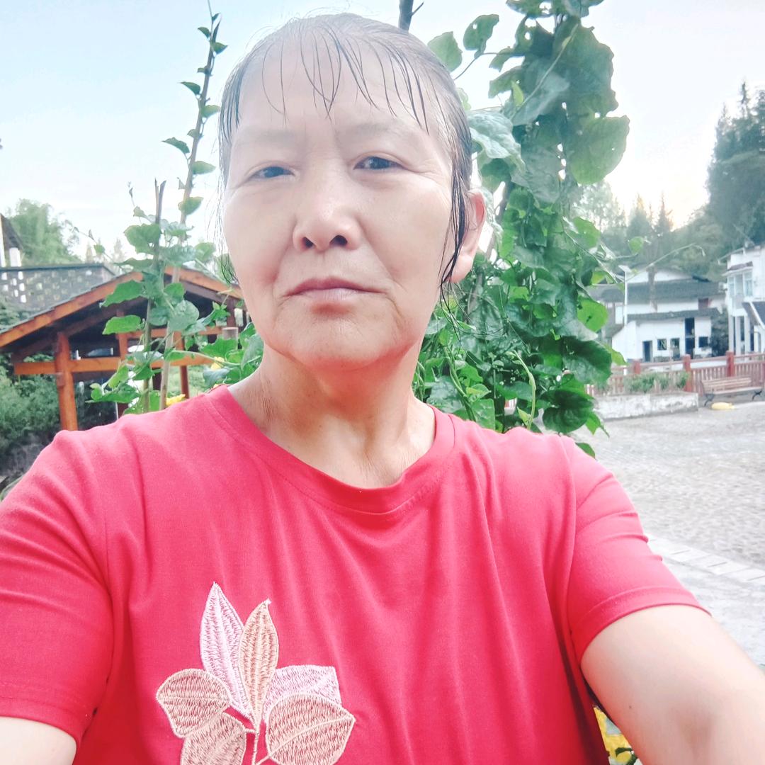 花好月圆😃六O后的👿