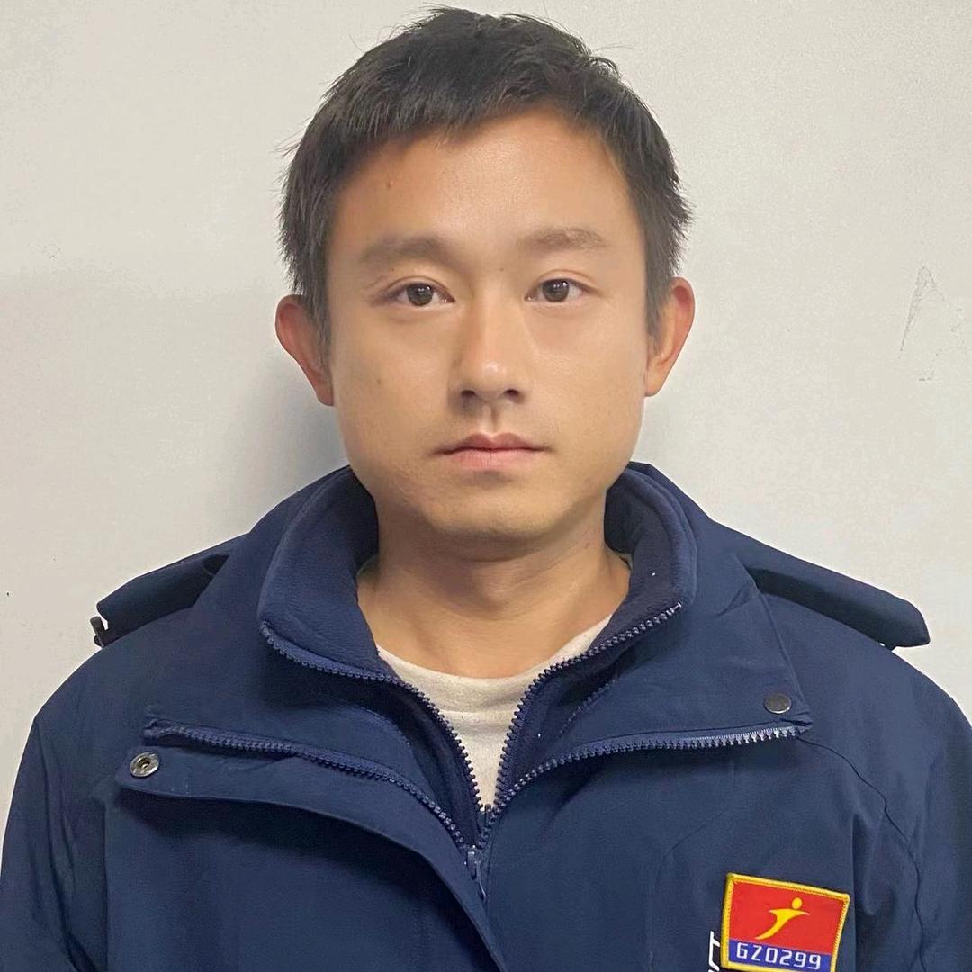 广志驾校雨田雷教练