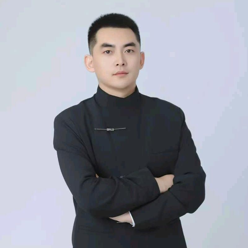 华地♨️小玉哥