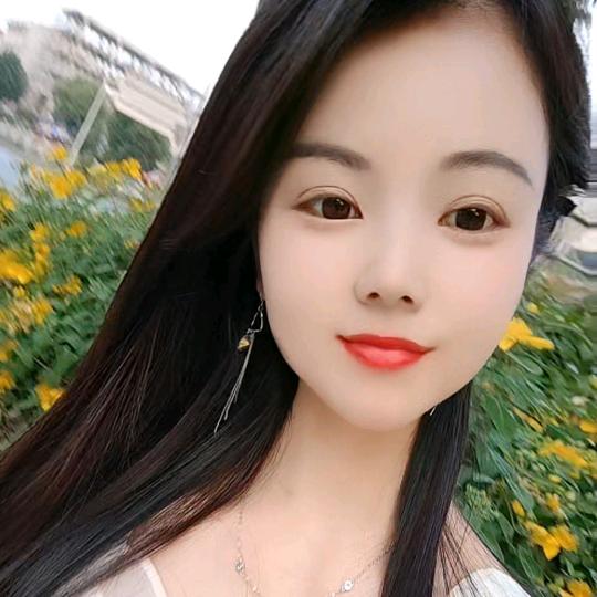 湖北黄冈妹