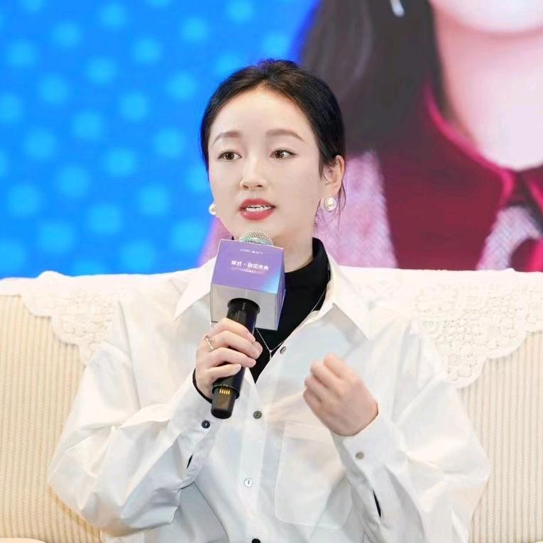 婚创黄月老师泽优