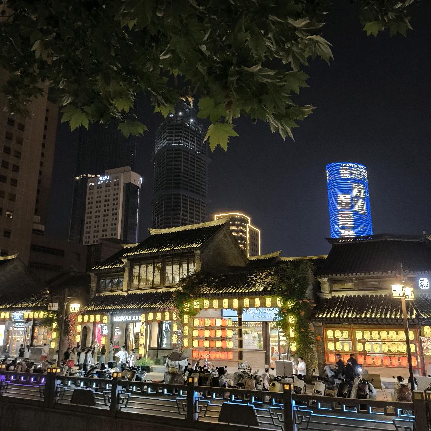 王女士